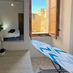 Apartament Public Square View House Near Citadella *