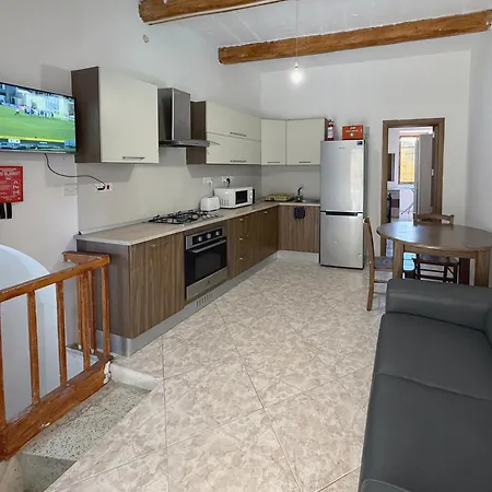 Apartment Public Square View House Near Citadella *