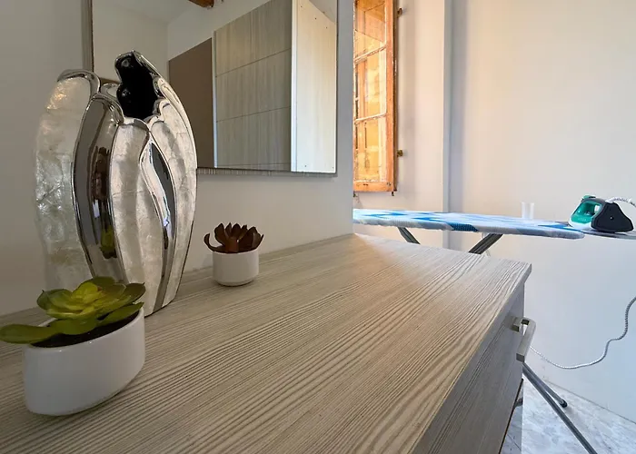 Public Square View House Near Citadella Apartamento *