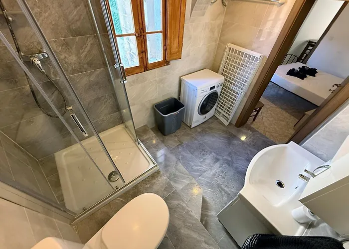 Public Square View House Near Citadella Apartamento Victoria