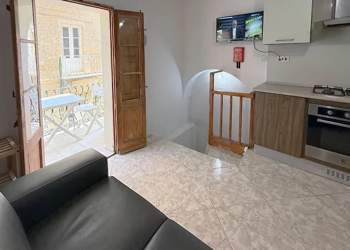 Public Square View House Near Citadella